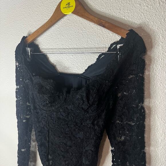 Victoria’s Secret Vintage Womens Small Black Lace Sheer Sleeve Bodysuit Romantic - Picture 3 of 9